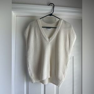 Knitted sweater vest